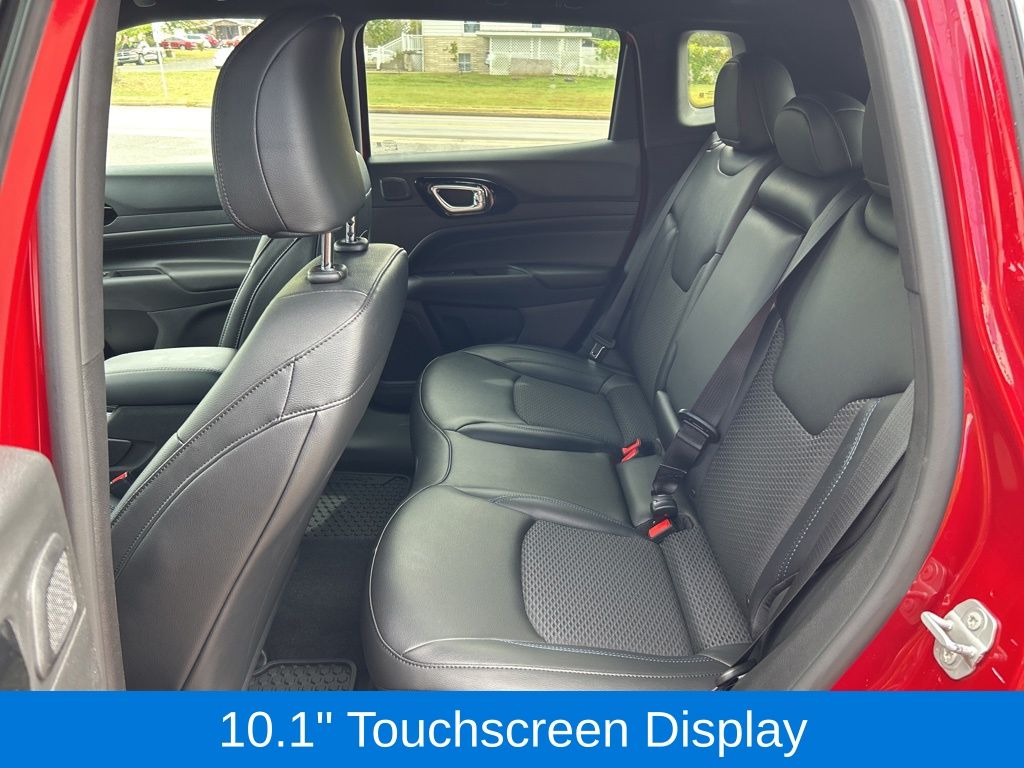 2025 Jeep Compass Latitude - Photo 16