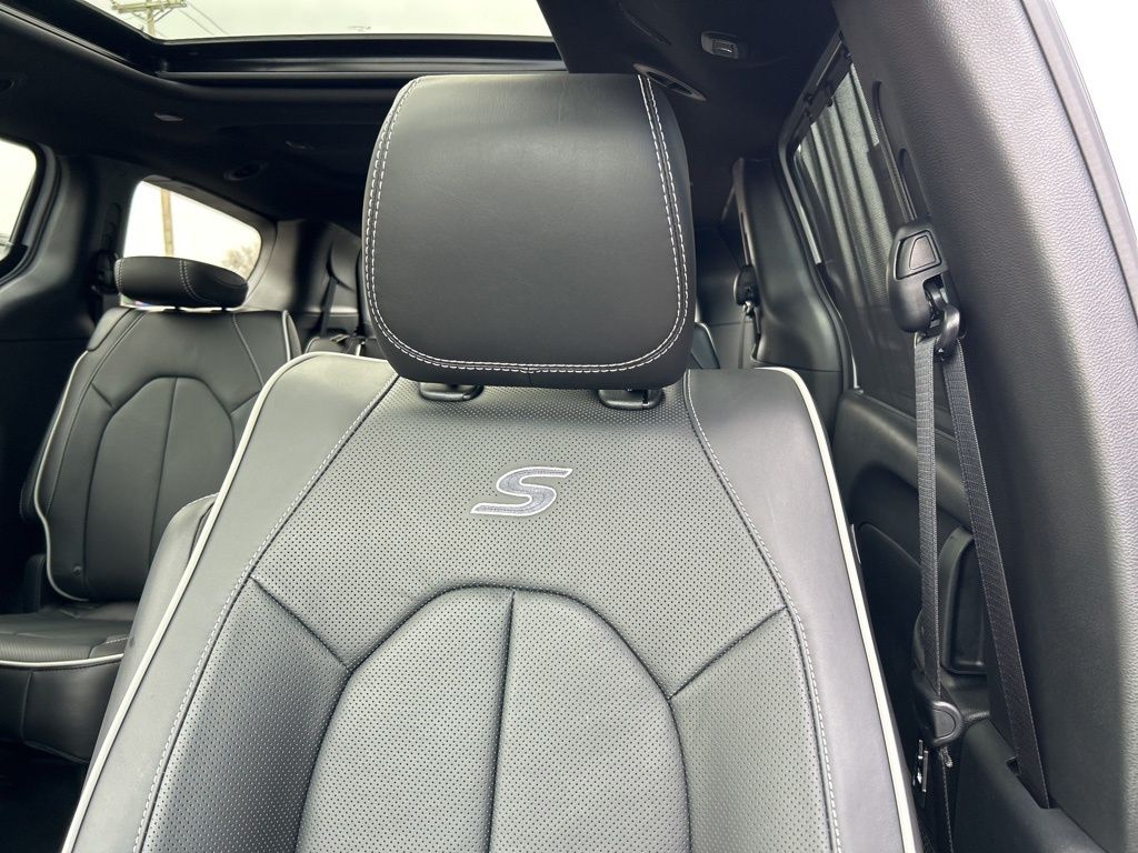 2026 Chrysler Pacifica Limited - Photo 38