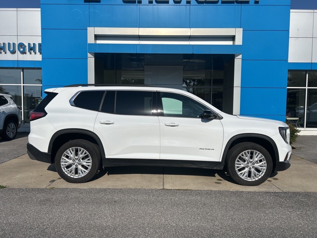 2024 Gmc Acadia Elevation photo 2
