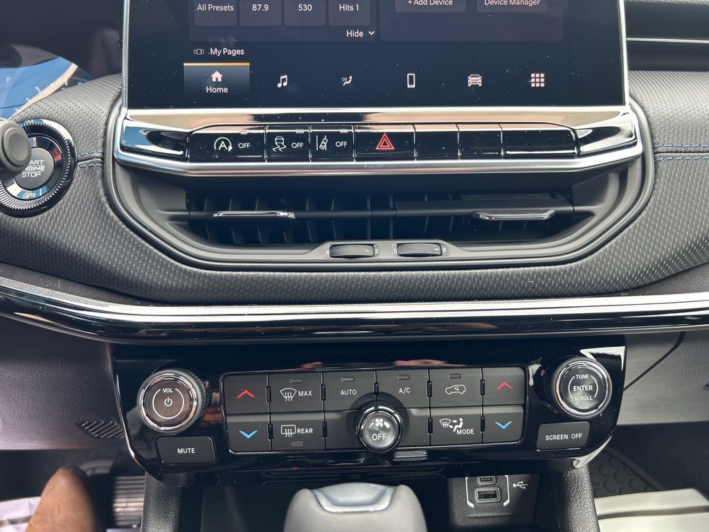 2025 Jeep Compass Latitude - Photo 32