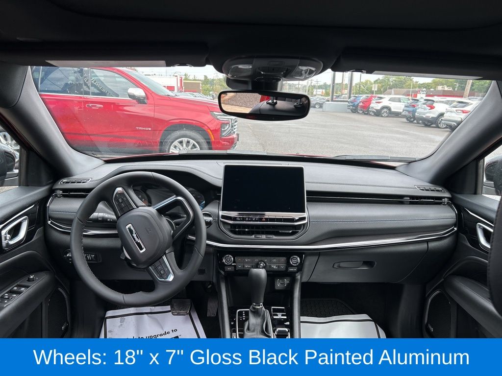 2025 Jeep Compass Latitude - Photo 18