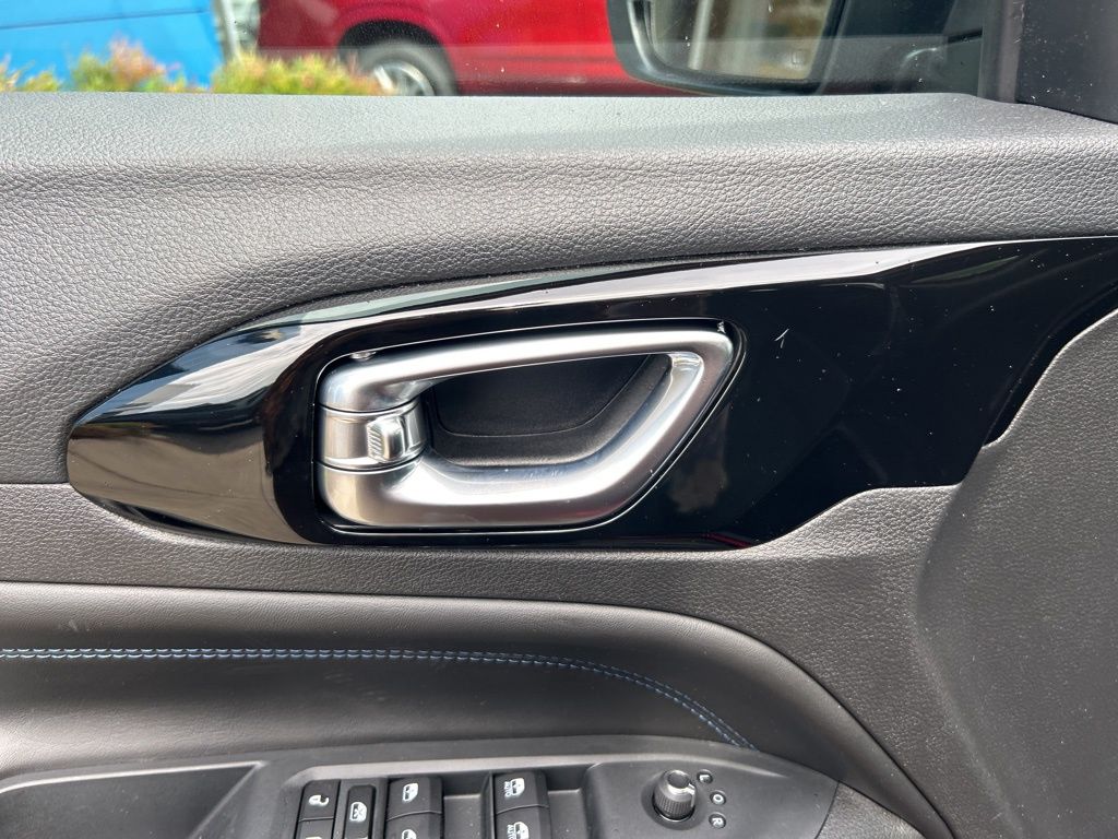 2025 Jeep Compass Latitude - Photo 26