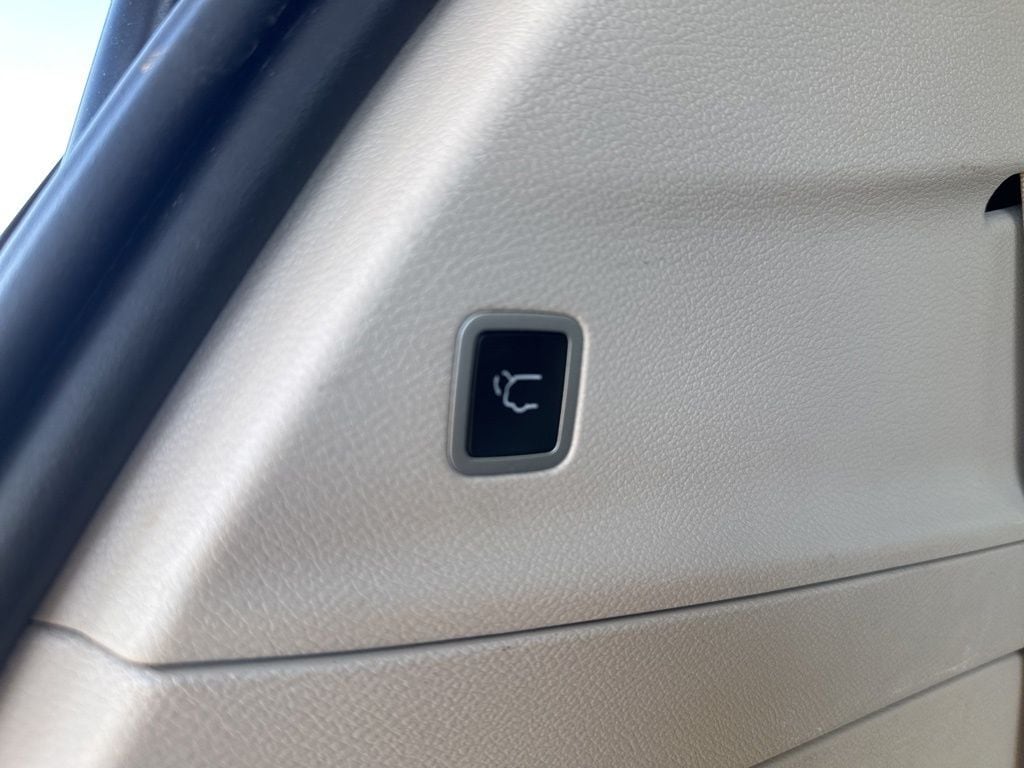 2024 Chrysler Pacifica Touring L - Photo 12