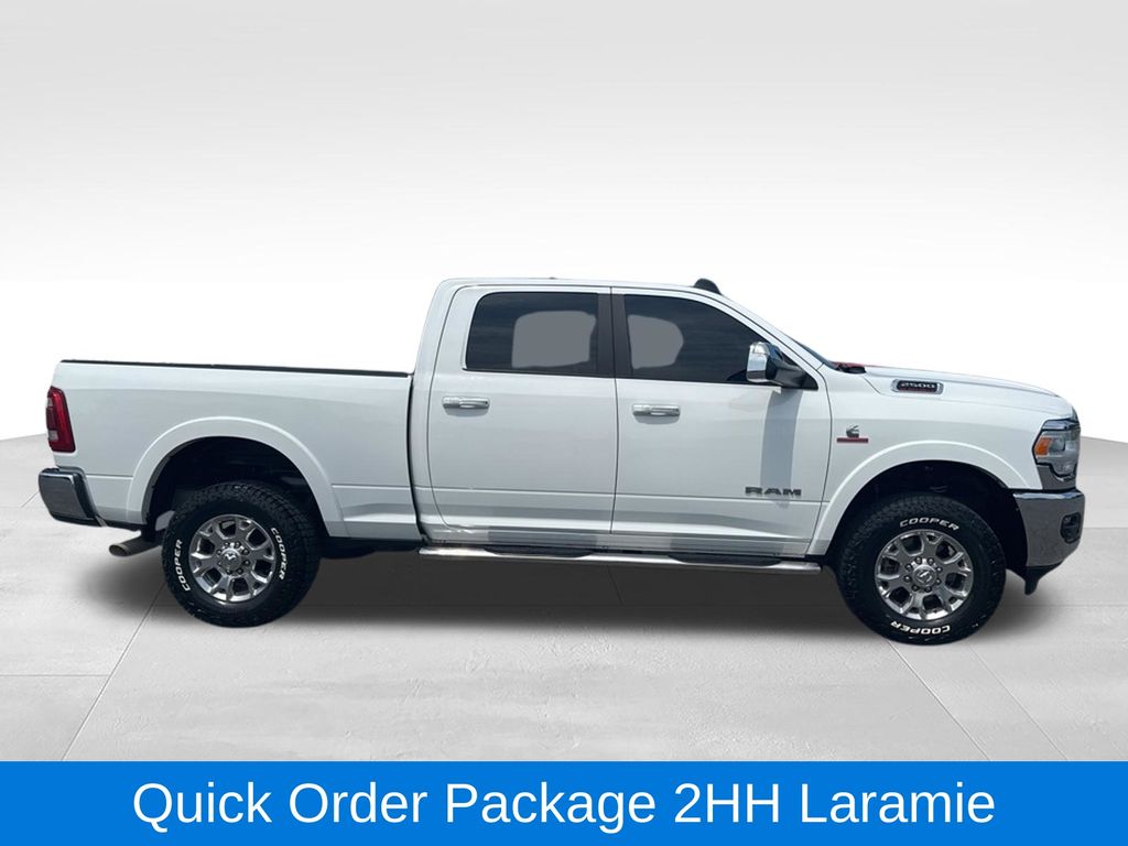 3C6UR5FL8MG676386