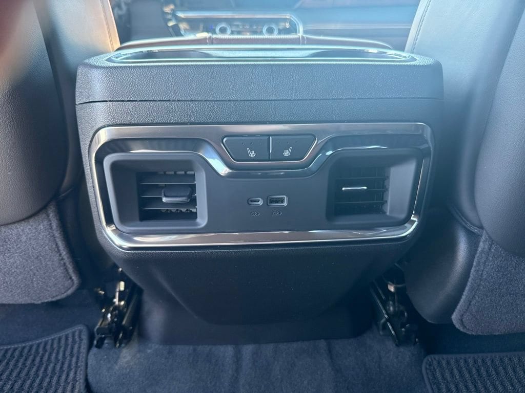 2026 GMC Sierra 2500HD Denali Ultimate - Photo 11