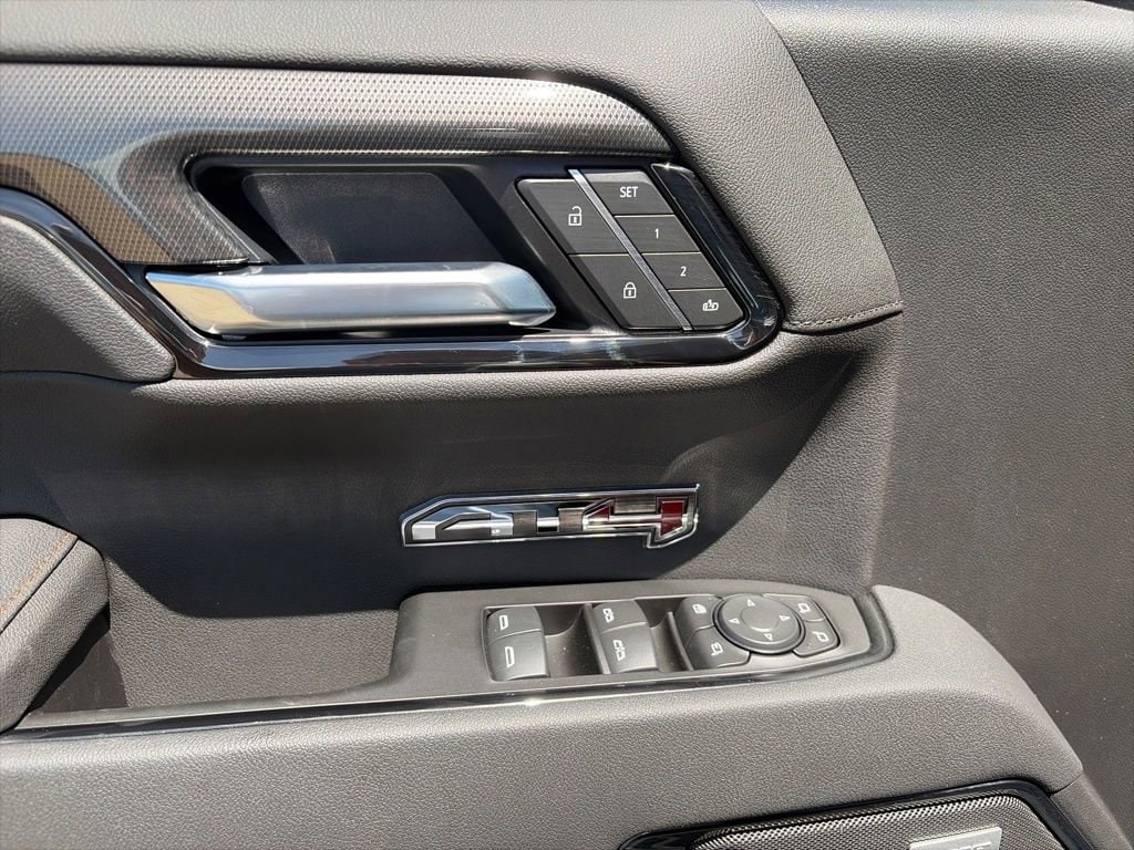 2026 GMC Sierra 1500 AT4 - Photo 18