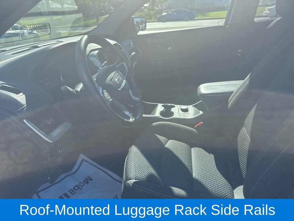 2023 GMC Terrain SLE - Photo 15