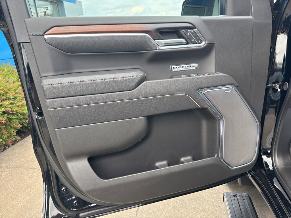 2026 GMC Sierra 1500 Denali - Photo 17