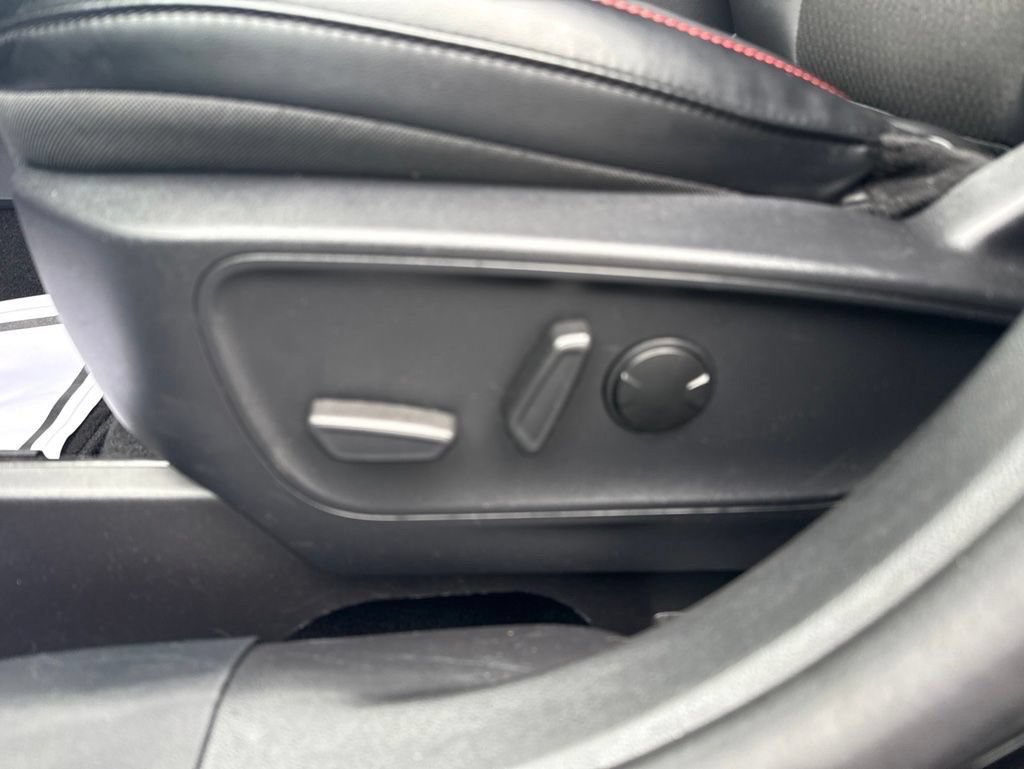 2025 Ford Escape ST-Line - Photo 13