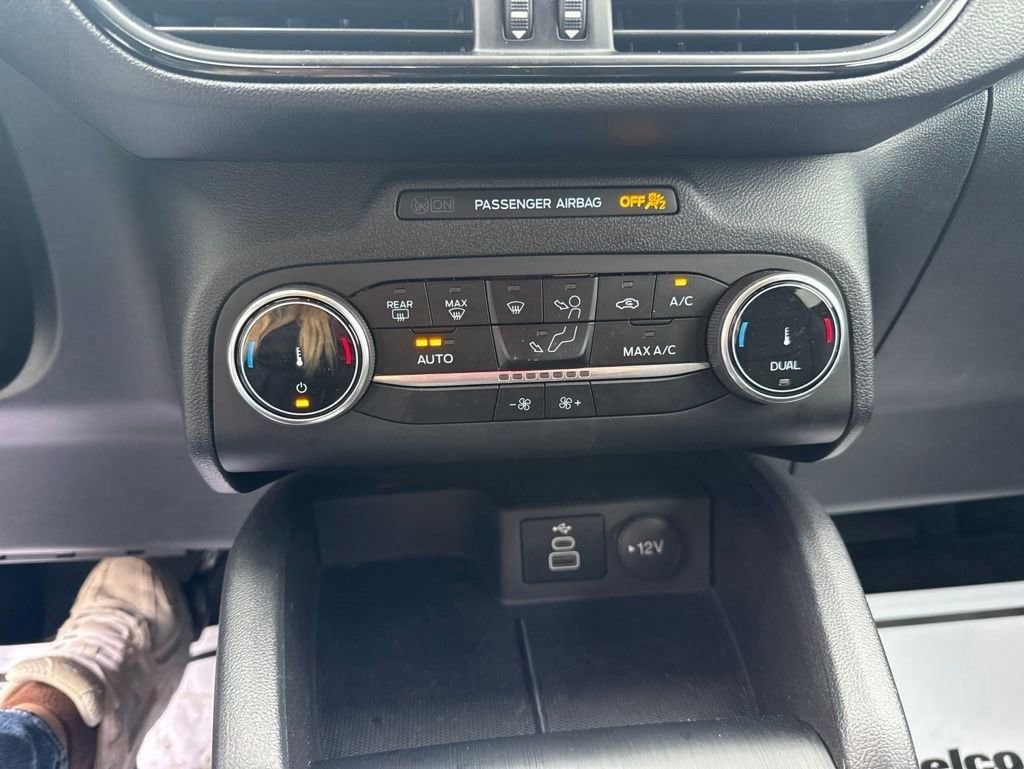 2025 Ford Escape ST-Line - Photo 15