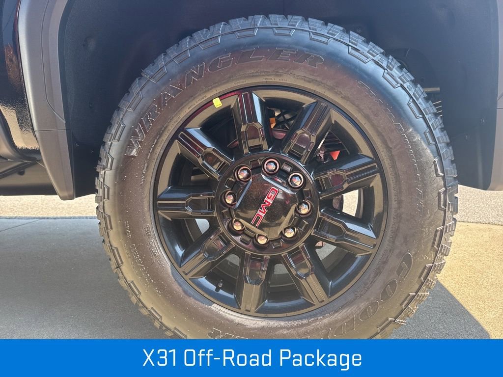 2026 GMC Sierra 2500HD AT4 - Photo 12