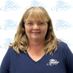 Staff member Debbie Frisch from ID_c46855