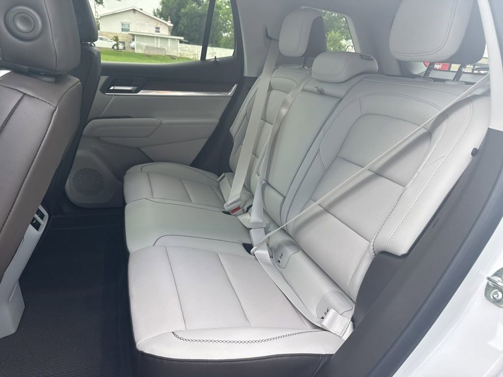 2026 GMC Terrain Denali - Photo 13