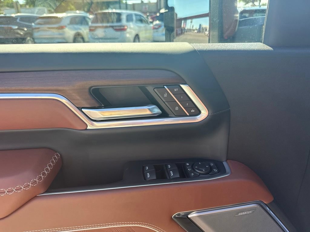 2026 GMC Sierra 2500HD Denali Ultimate - Photo 16