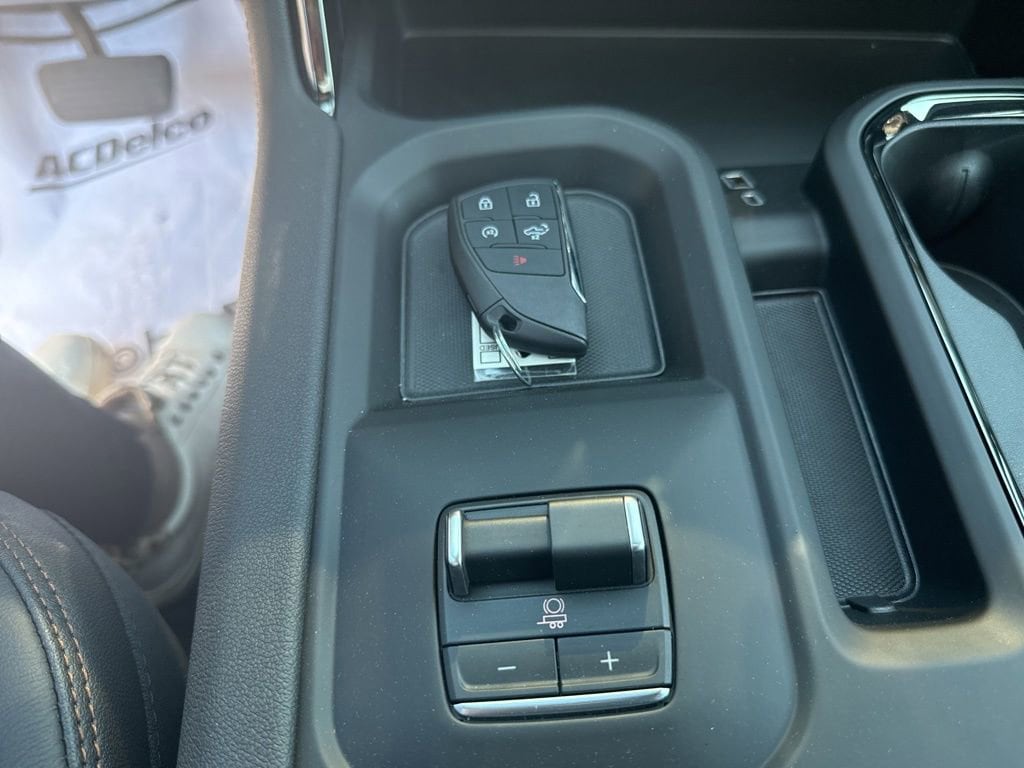 2026 GMC Sierra 2500HD AT4 - Photo 33