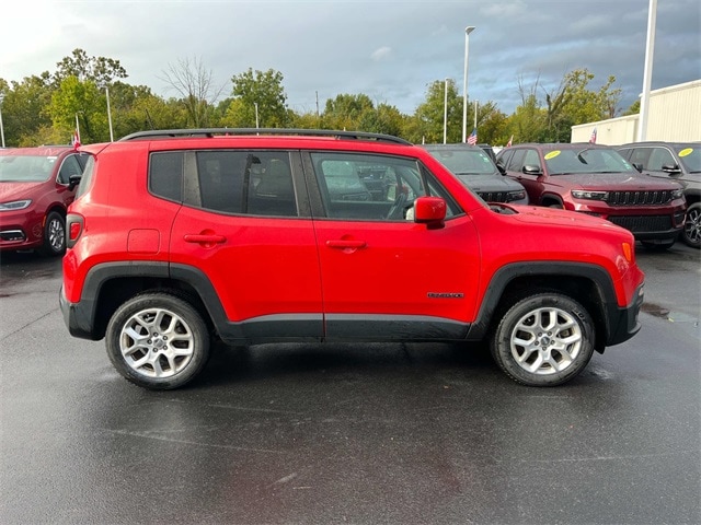 Used 2018 Jeep Renegade Latitude with VIN ZACCJBBB0JPH45895 for sale in Kingsport, TN