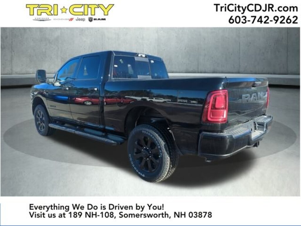 New 2026 Ram 2500 BIG HORN CREW CAB 4X4 6'4 BOX Pickup