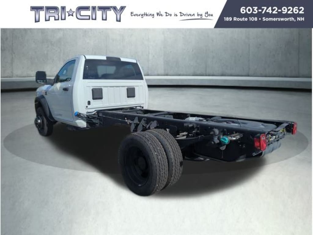 New 2025 Ram 5500 Chassis Cab 5500 TRADESMAN CHASSIS REGULAR CAB 4X4 84' CA Pickup