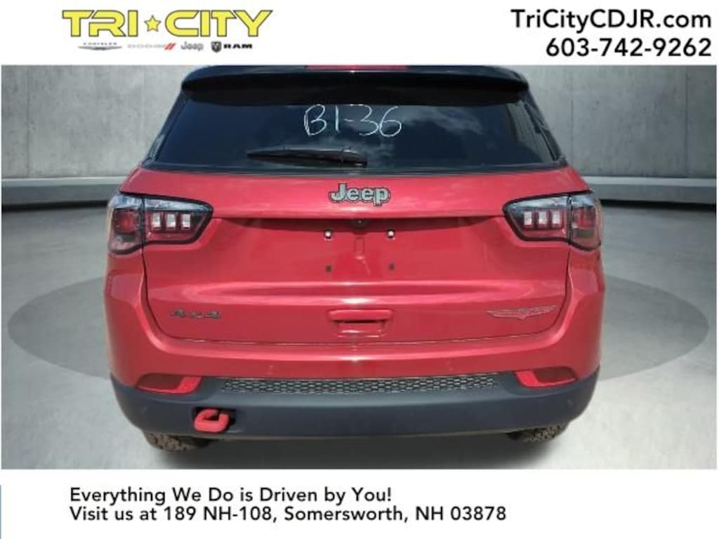 New 2025 Jeep Compass TRAILHAWK 4X4 Sport Utility