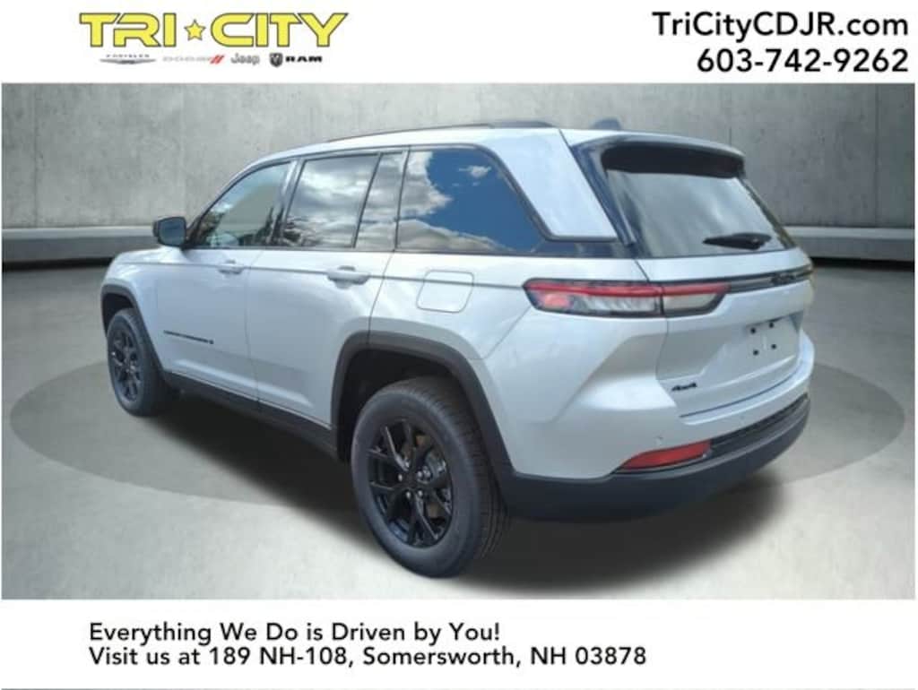 New 2025 Jeep Grand Cherokee ALTITUDE 4X4 Sport Utility