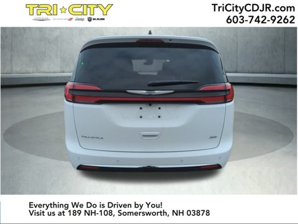 New 2026 Chrysler Pacifica SELECT AWD Passenger Van