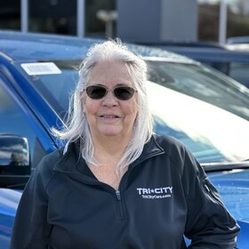 Staff member Dianne G from ID_7b4b7772c91e