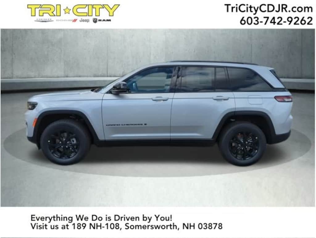 New 2025 Jeep Grand Cherokee ALTITUDE 4X4 Sport Utility