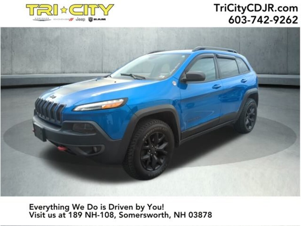 Used 2017 Jeep Cherokee Trailhawk SUV