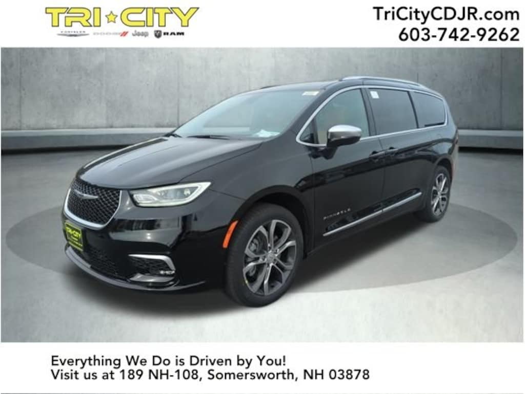 New 2026 Chrysler Pacifica PINNACLE AWD Passenger Van
