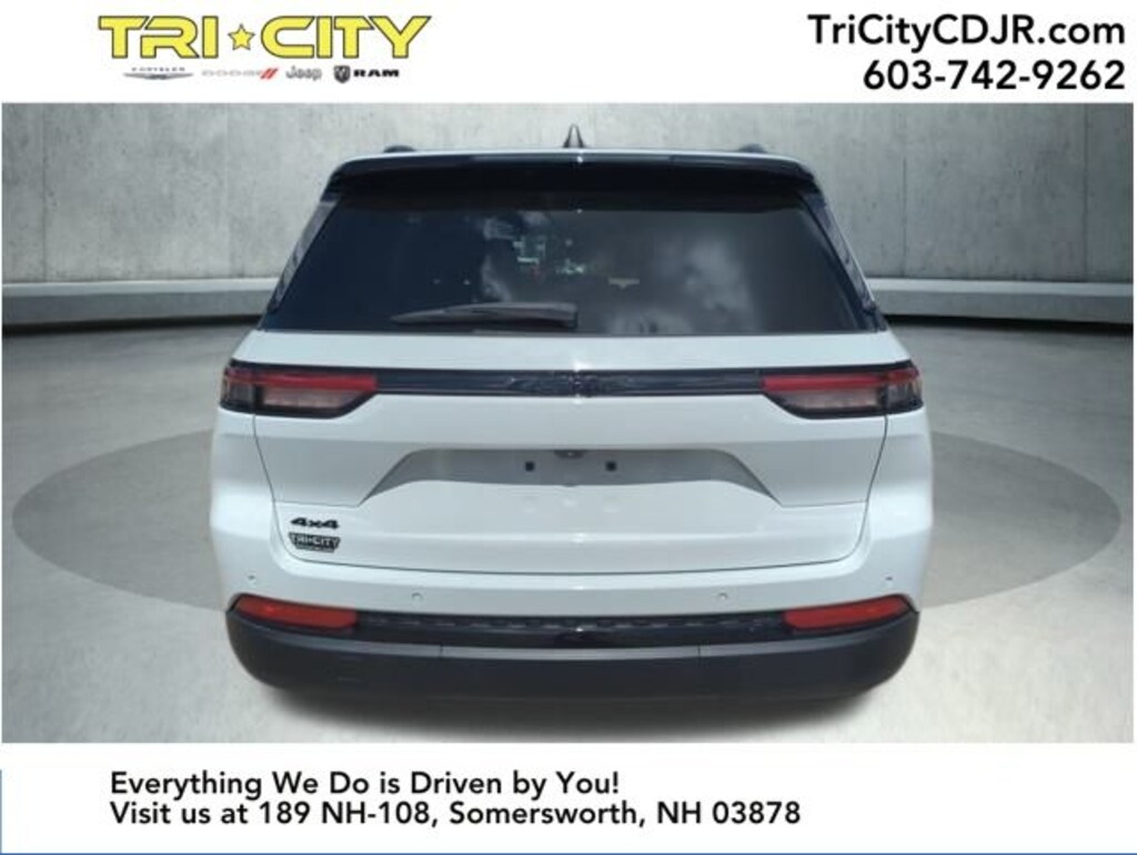 Used 2023 Jeep Grand Cherokee Altitude SUV