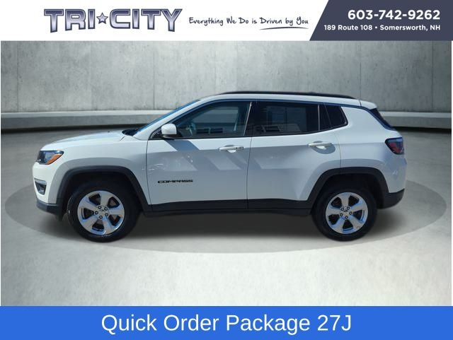 2018 Jeep Compass Latitude photo 2