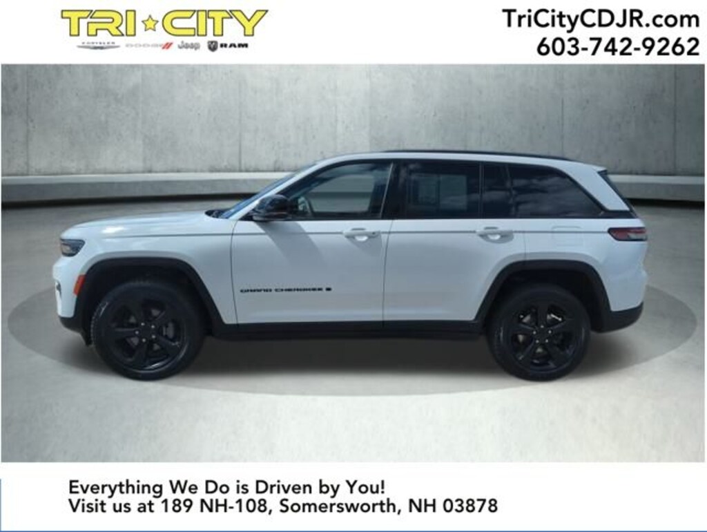 Used 2023 Jeep Grand Cherokee Altitude SUV