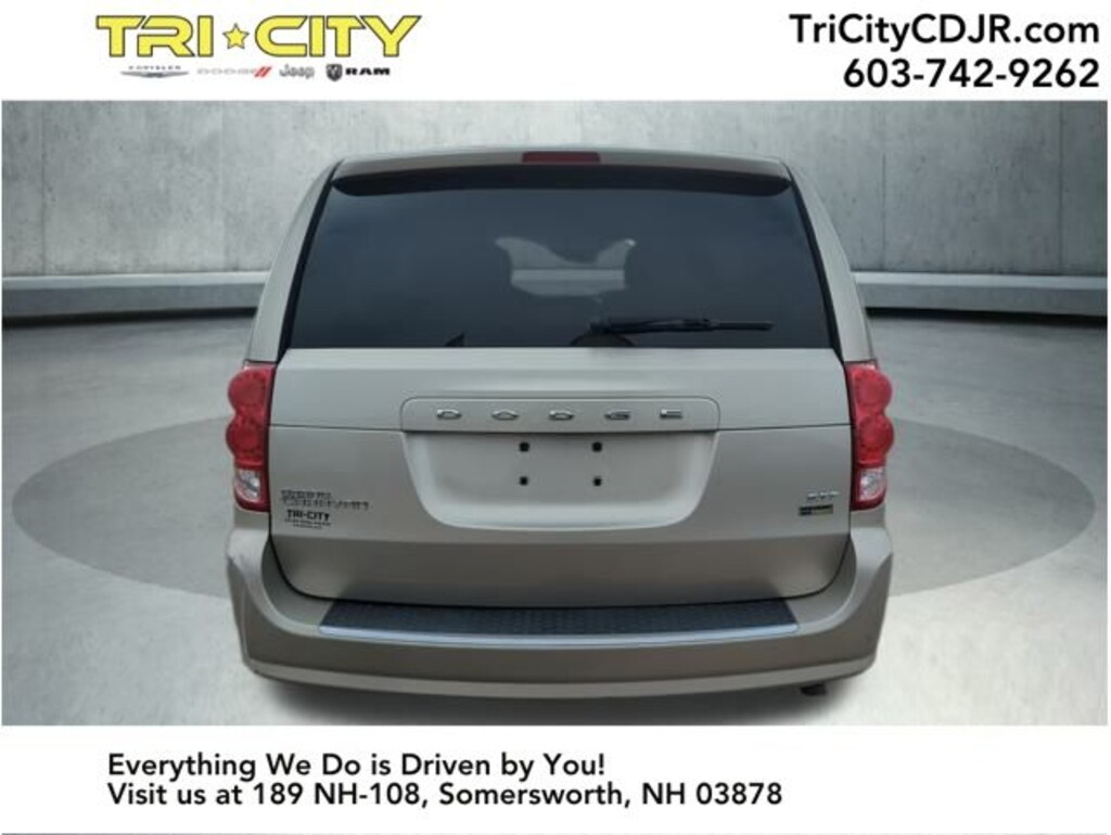Used 2014 Dodge Grand Caravan SXT Minivan/Van