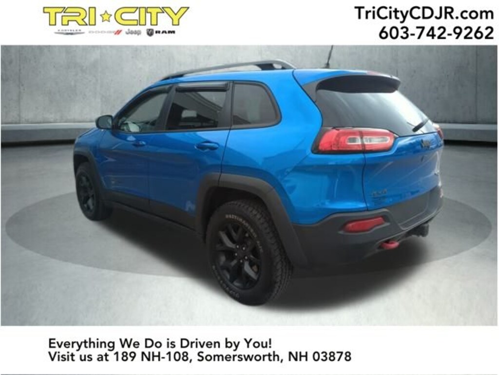 Used 2017 Jeep Cherokee Trailhawk SUV