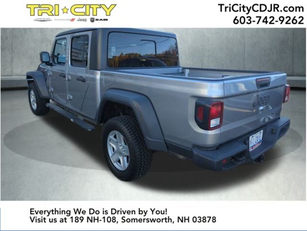 Used 2020 Jeep Gladiator Sport Truck