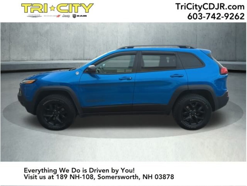 Used 2017 Jeep Cherokee Trailhawk SUV