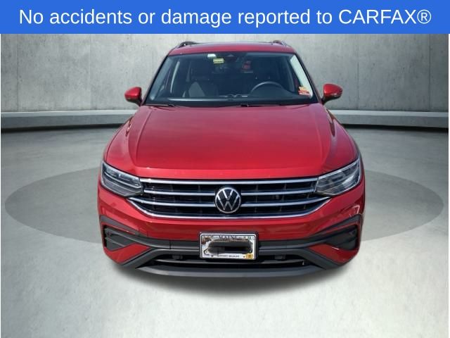 2022 Volkswagen Tiguan SE photo 2