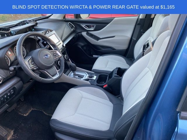 2022 Subaru Forester Premium photo 3
