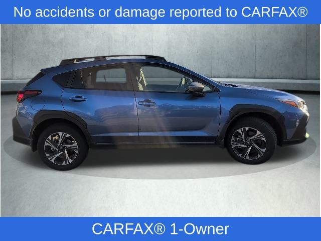 2025 Subaru Crosstrek Premium photo 2