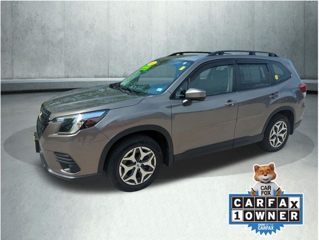 2024 Subaru Forester Premium's photo
