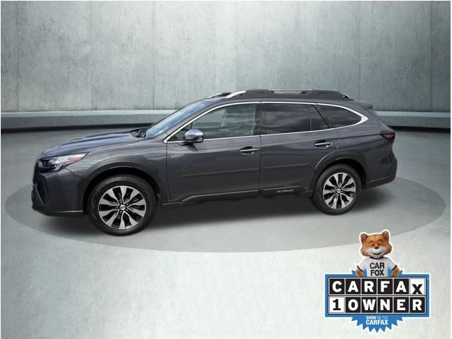 2023 Subaru Outback Touring XT's photo