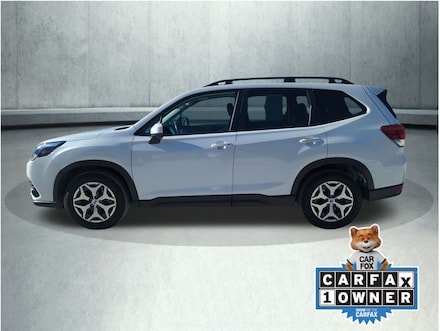 2023 Subaru Forester Premium SUV