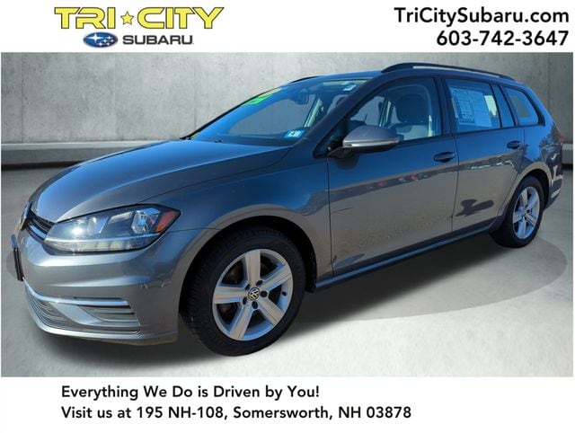 2018 Volkswagen Golf SportWagen SE's photo