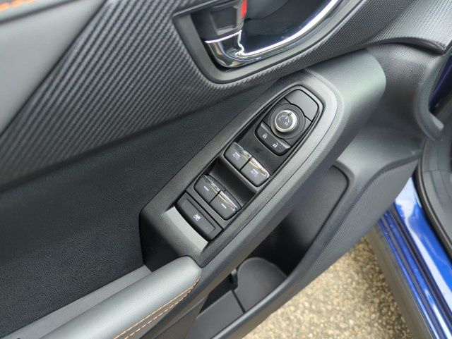 2025 Subaru Crosstrek Limited - Photo 16