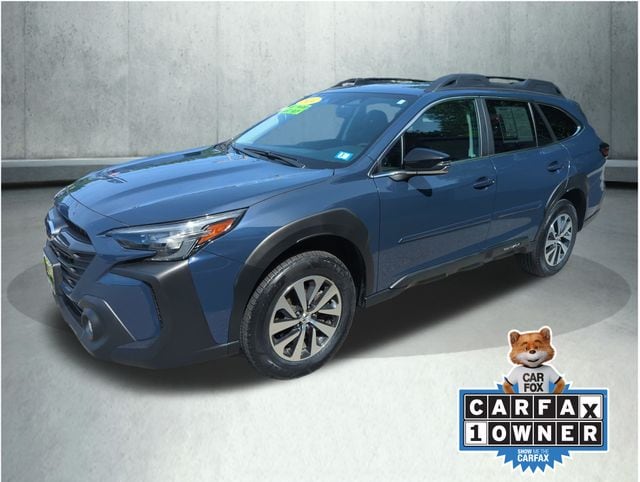 2024 Subaru Outback Premium's photo