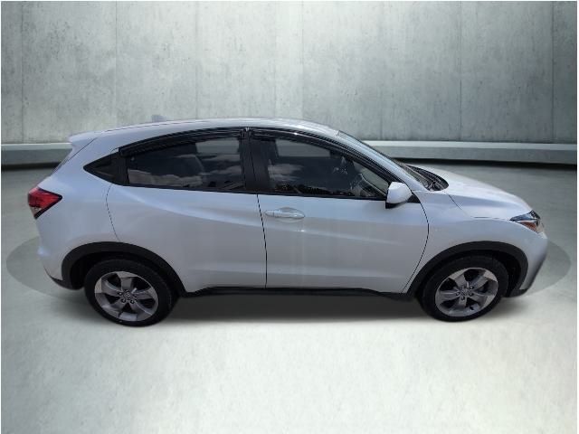 2020 Honda HR-V LX photo 2