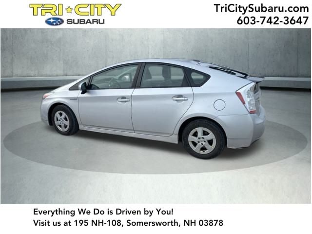 2010 Toyota Prius III's photo