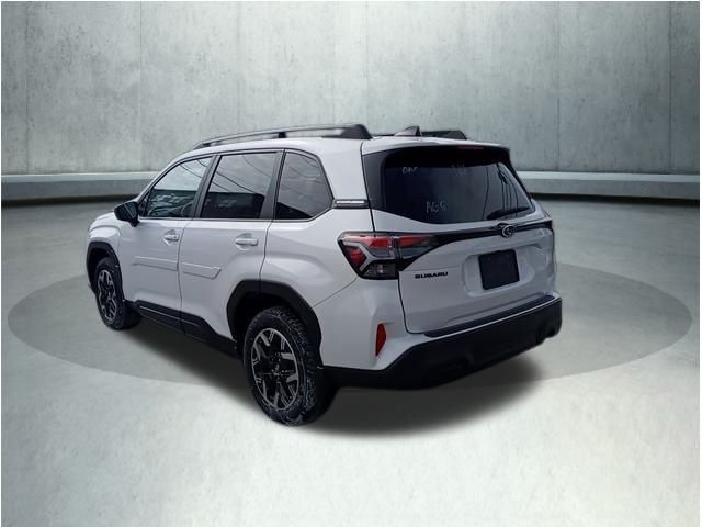 2025 Subaru Forester Premium photo 2