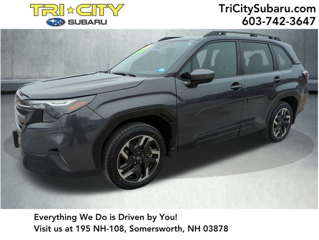 2025 Subaru Forester Premium's photo