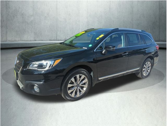 2017 Subaru Outback 2.5i Touring's photo